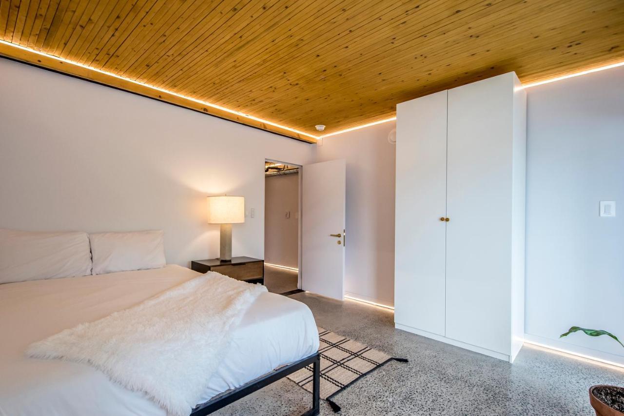 The Halifax Rooftop - Cozy Spa B&B Exterior photo