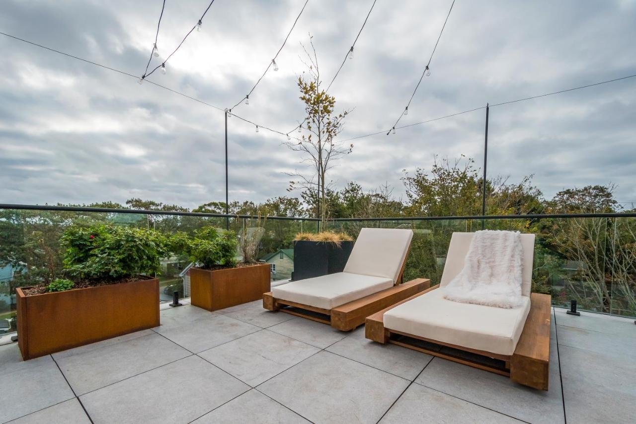 The Halifax Rooftop - Cozy Spa B&B Exterior photo